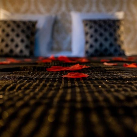 Appartement D'Exception Avec Jacuzzi Villefranche-sur-Saône Eksteriør billede