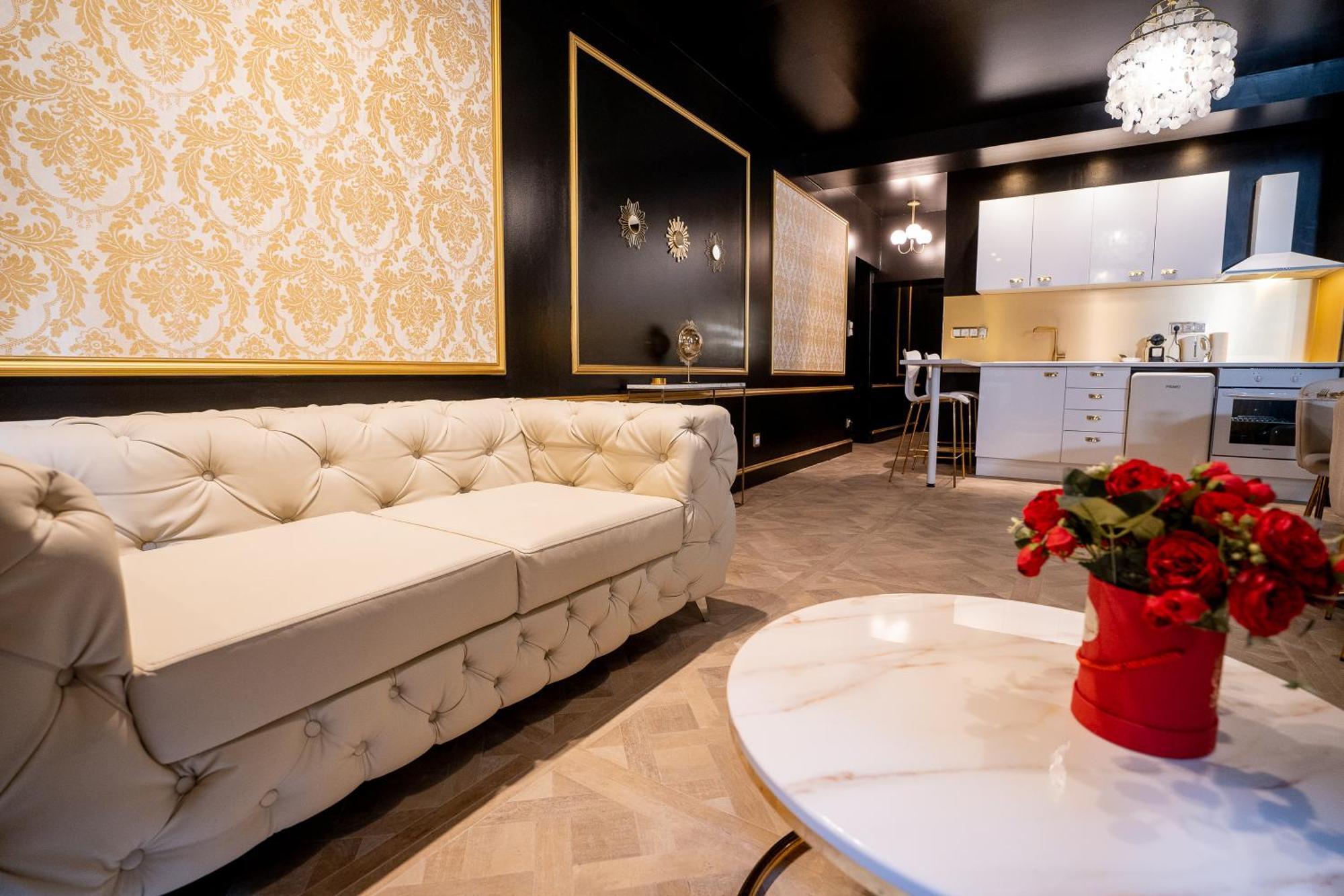 Appartement D'Exception Avec Jacuzzi Villefranche-sur-Saône Eksteriør billede