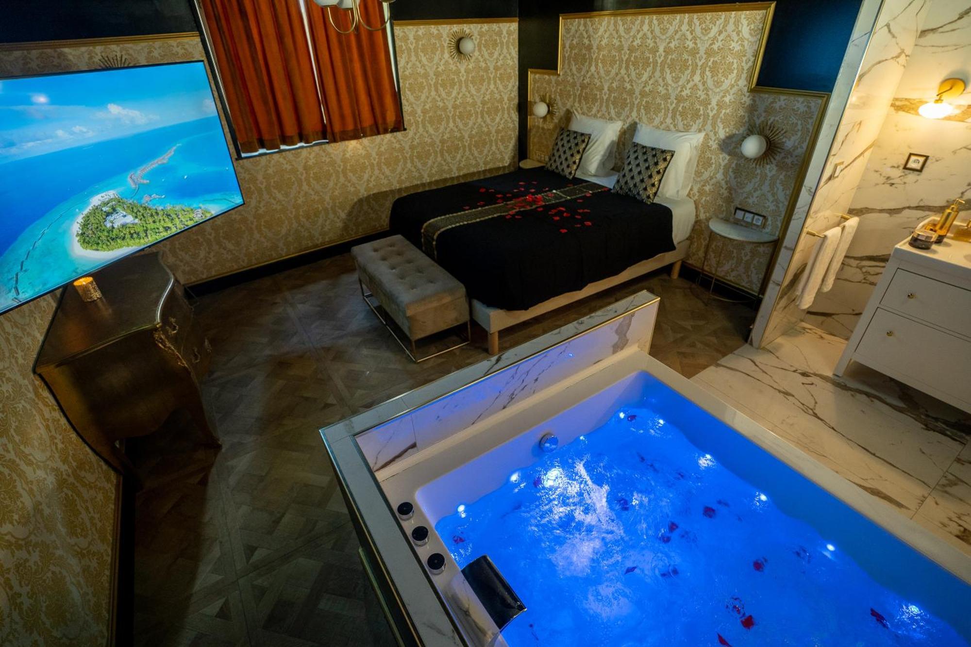 Appartement D'Exception Avec Jacuzzi Villefranche-sur-Saône Eksteriør billede